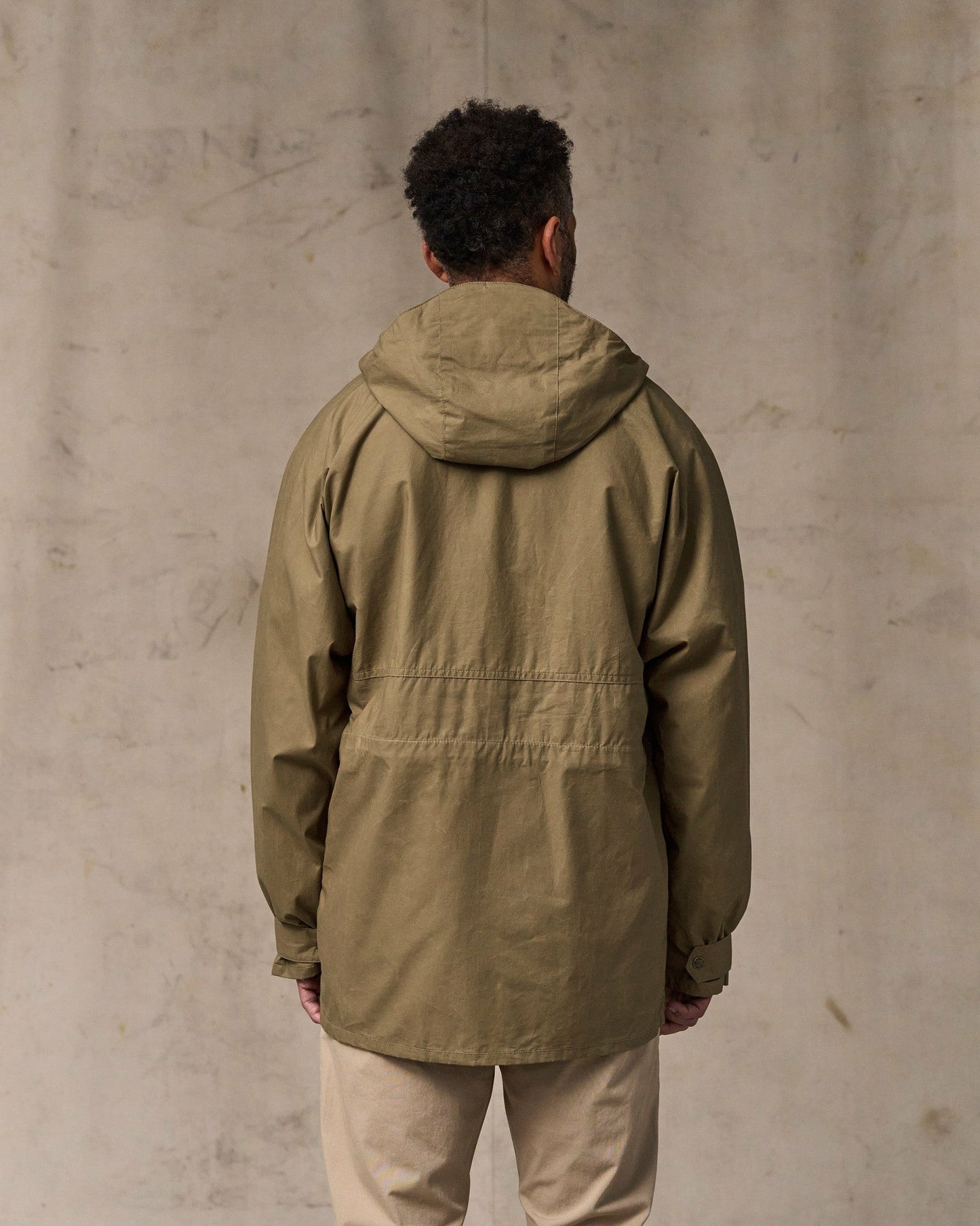 Filson Men Dry Wax Omak Coat - Dark Beige