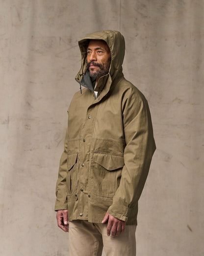 Filson Men Dry Wax Omak Coat - Dark Beige