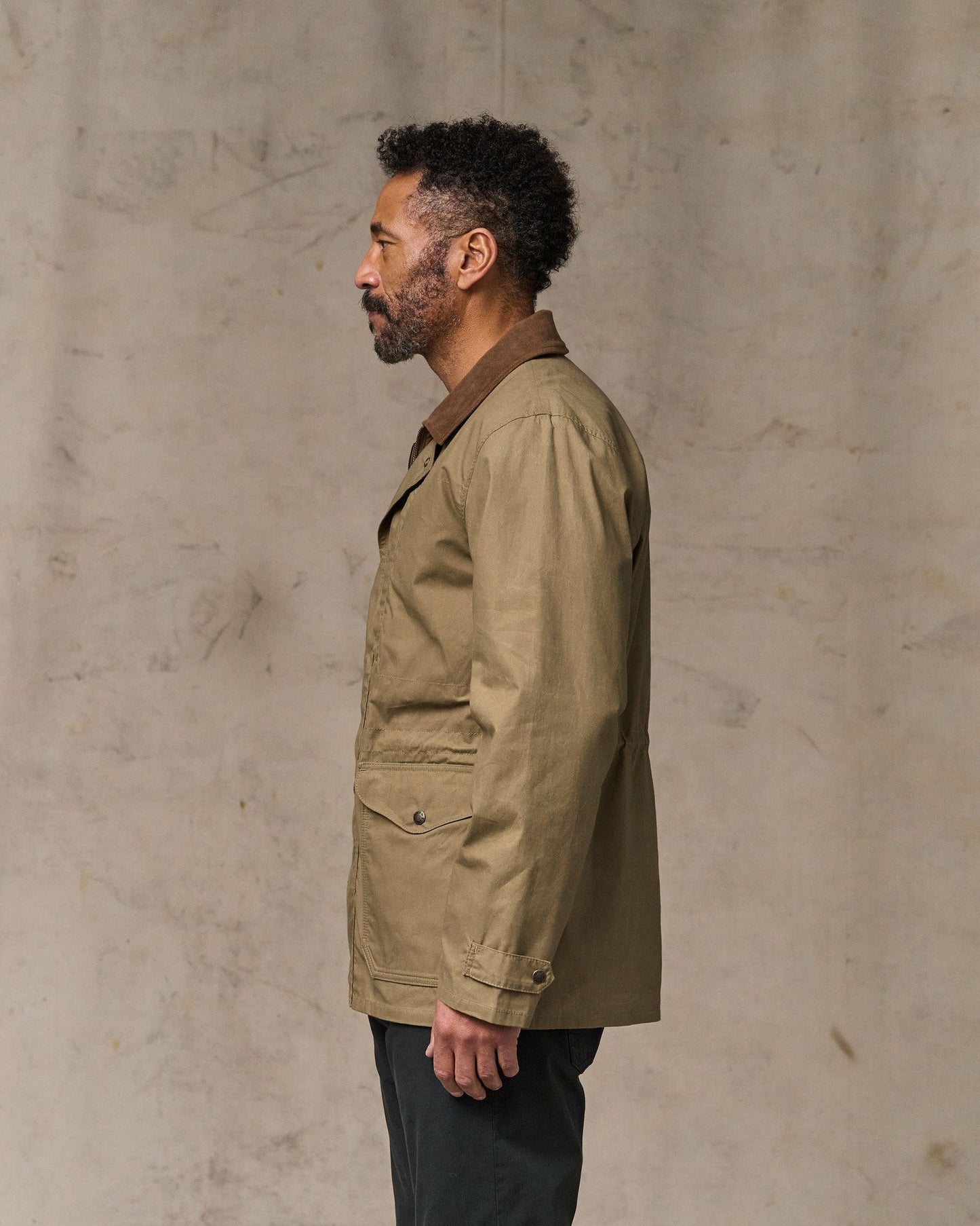 Filson Men Dry Wax Mile Marker Coat - Dark Beige