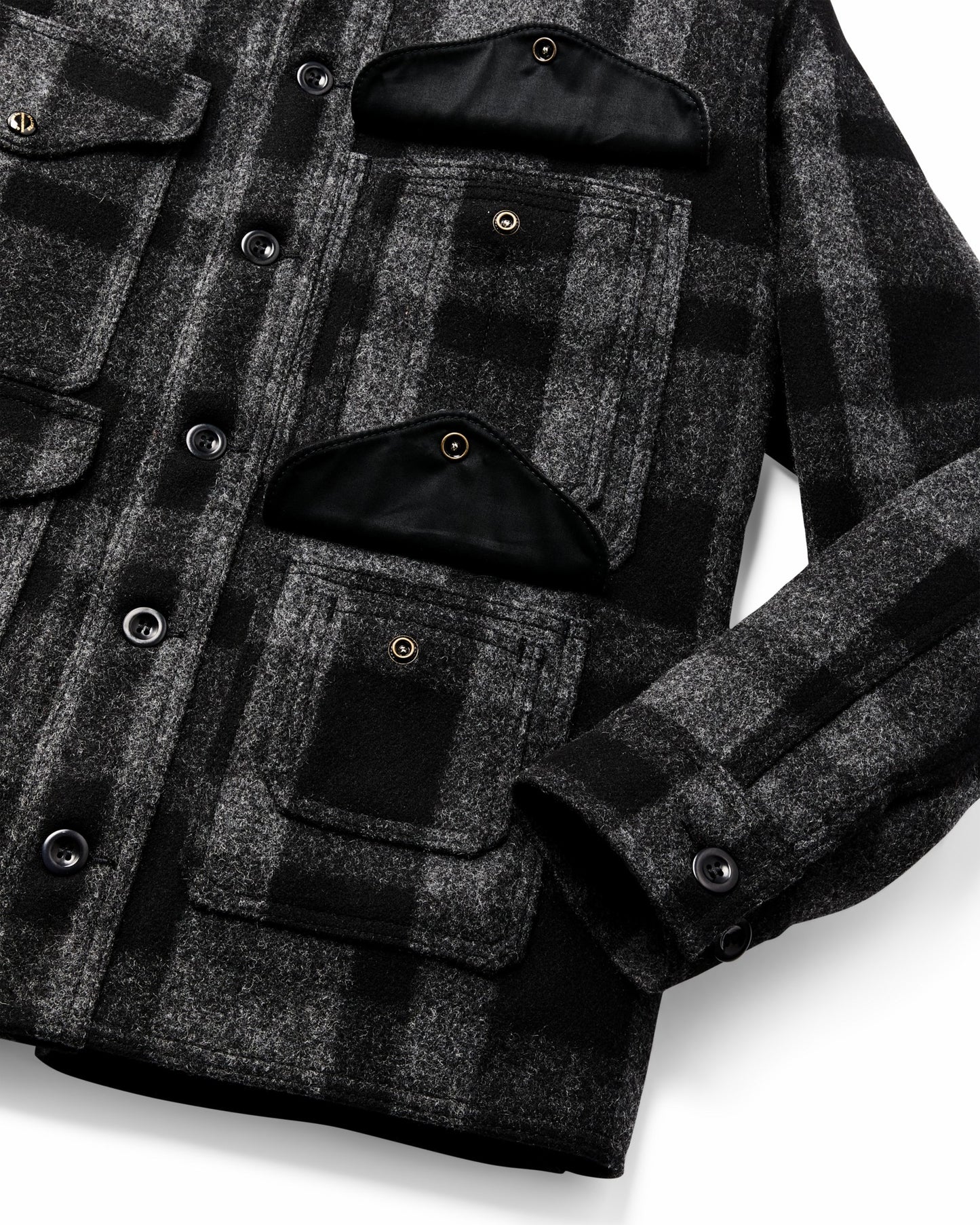 Filson Men 1940s Mackinaw Wool Cruiser Jacket - Charcoal / Black Heritage Plaid
