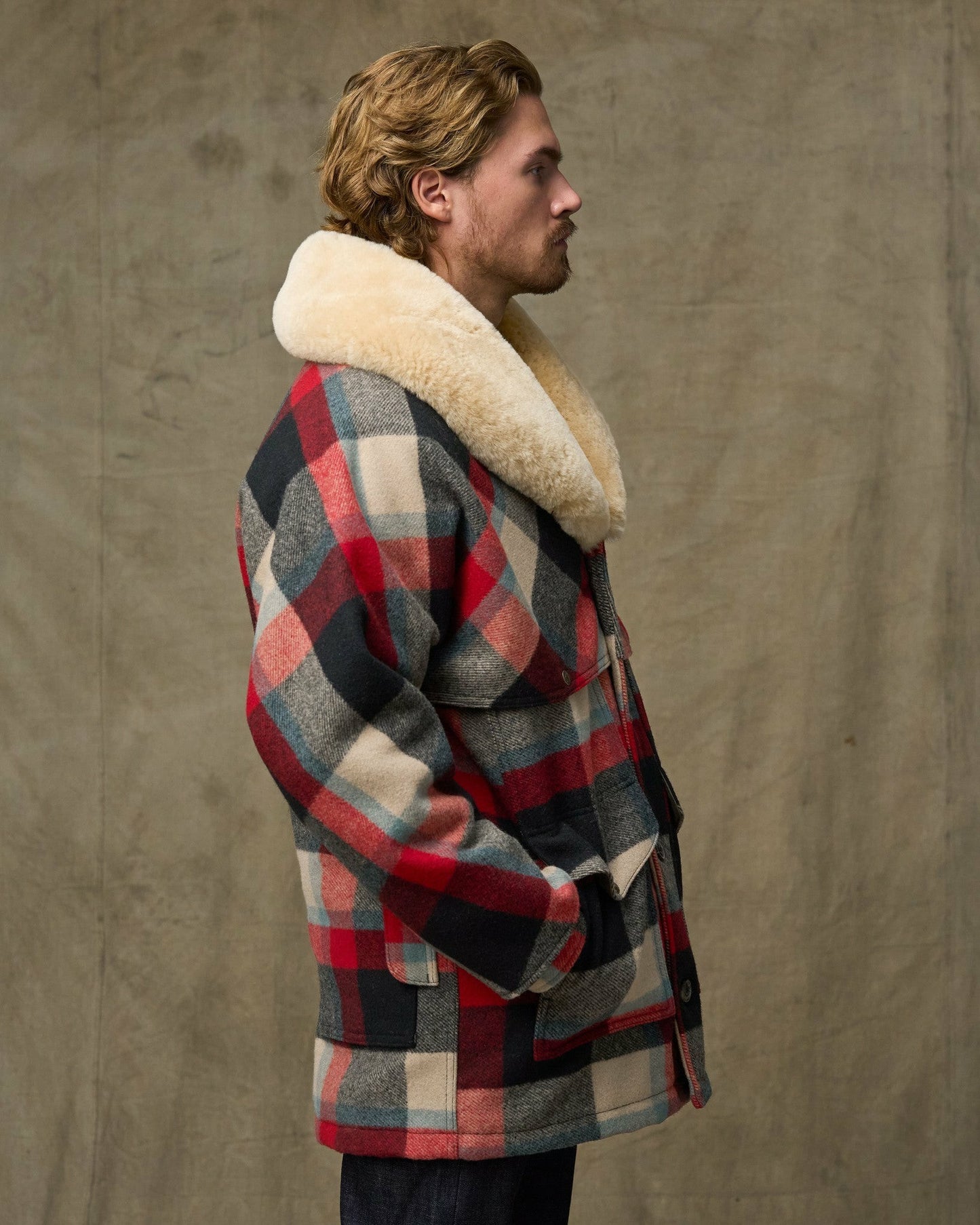 Filson Men Lined Mackinaw Wool Packer Coat - Red / Cream / Blue Plaid