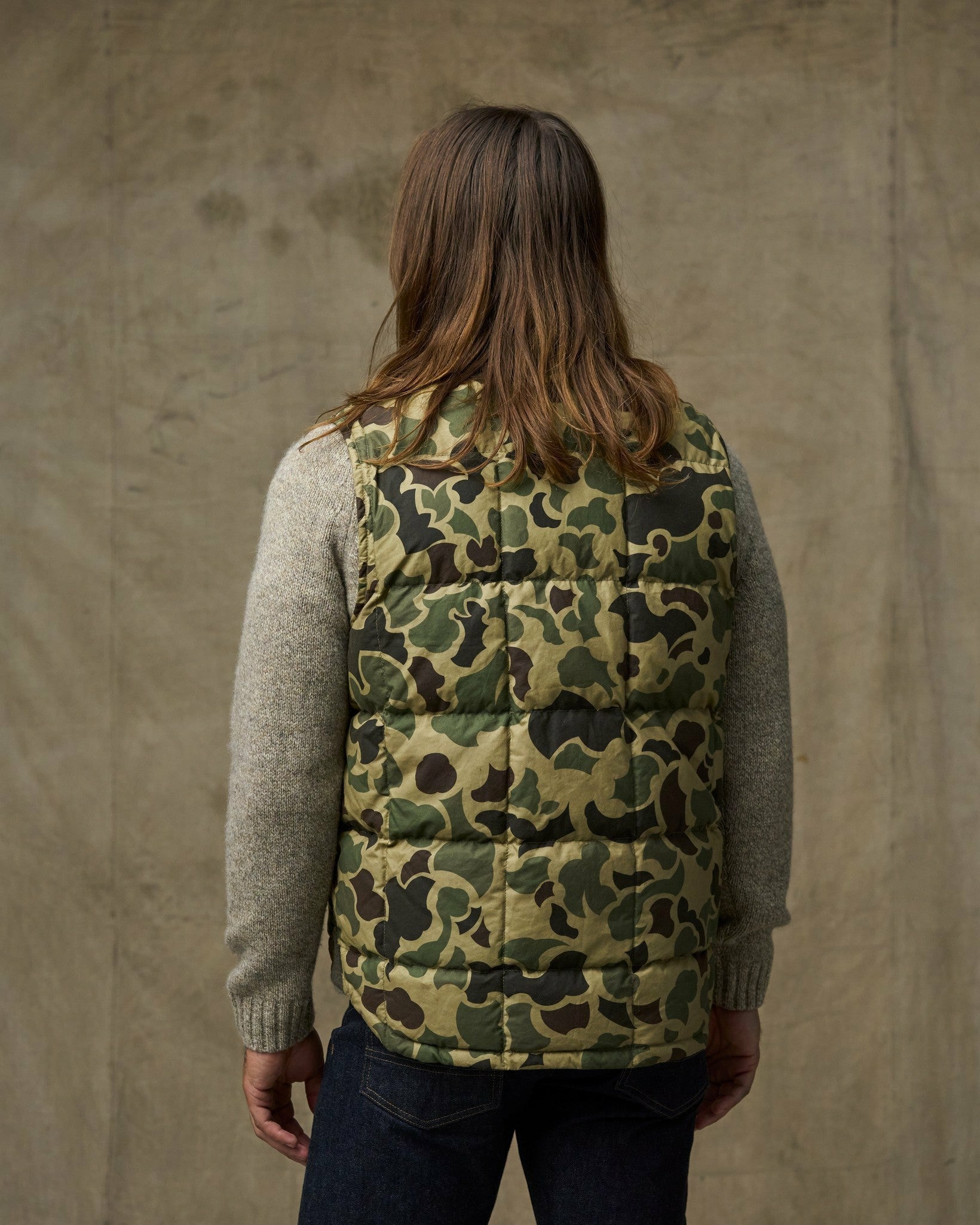 Filson Men Waxed Down Vest - Tundra Shrub Camo
