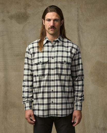 Filson Men Alaskan Guide Shirt - Cream / Peat / Multi Plaid