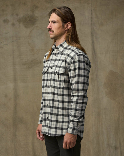 Filson Men Alaskan Guide Shirt - Cream / Peat / Multi Plaid
