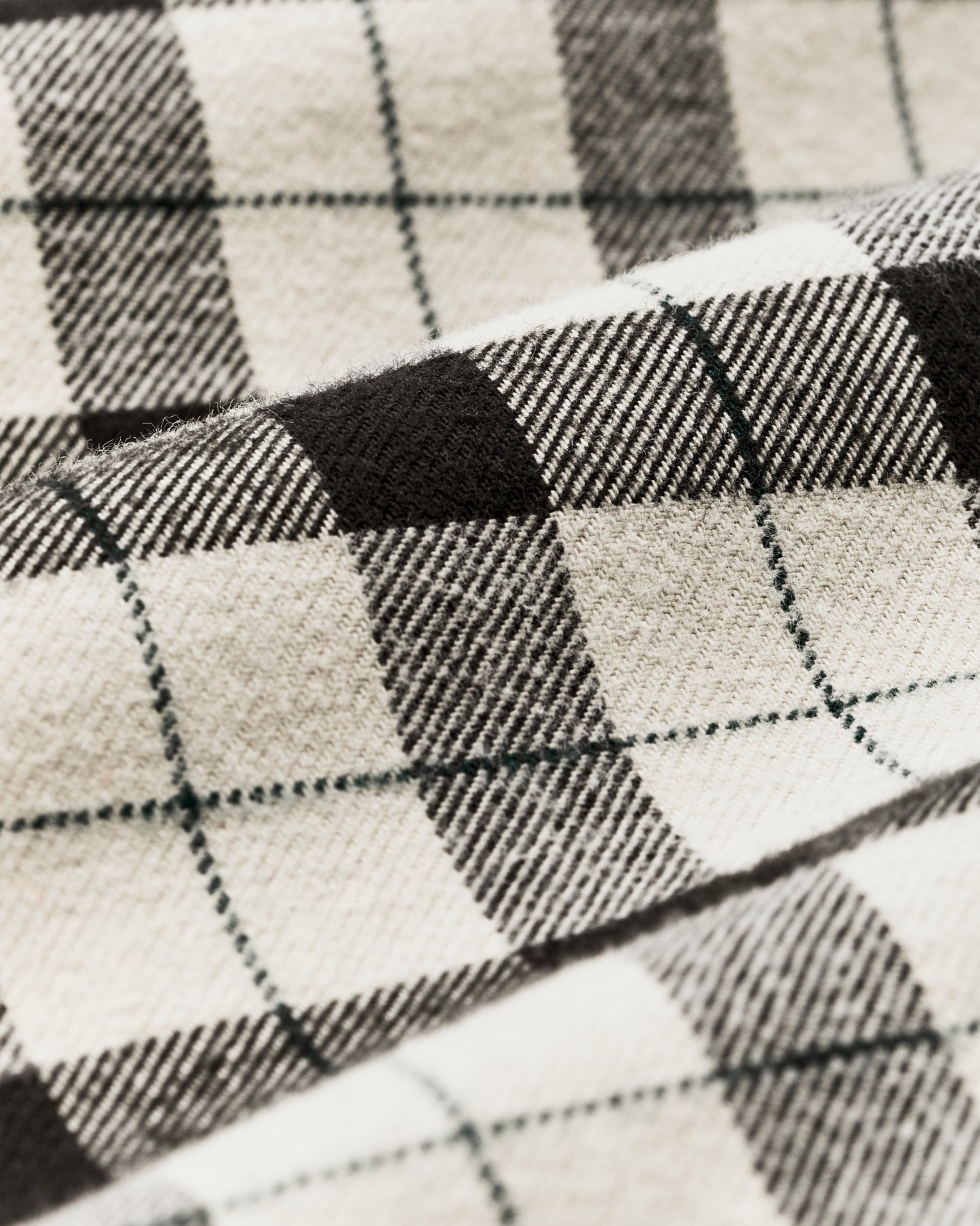 Filson Men Alaskan Guide Shirt - Cream / Peat / Multi Plaid