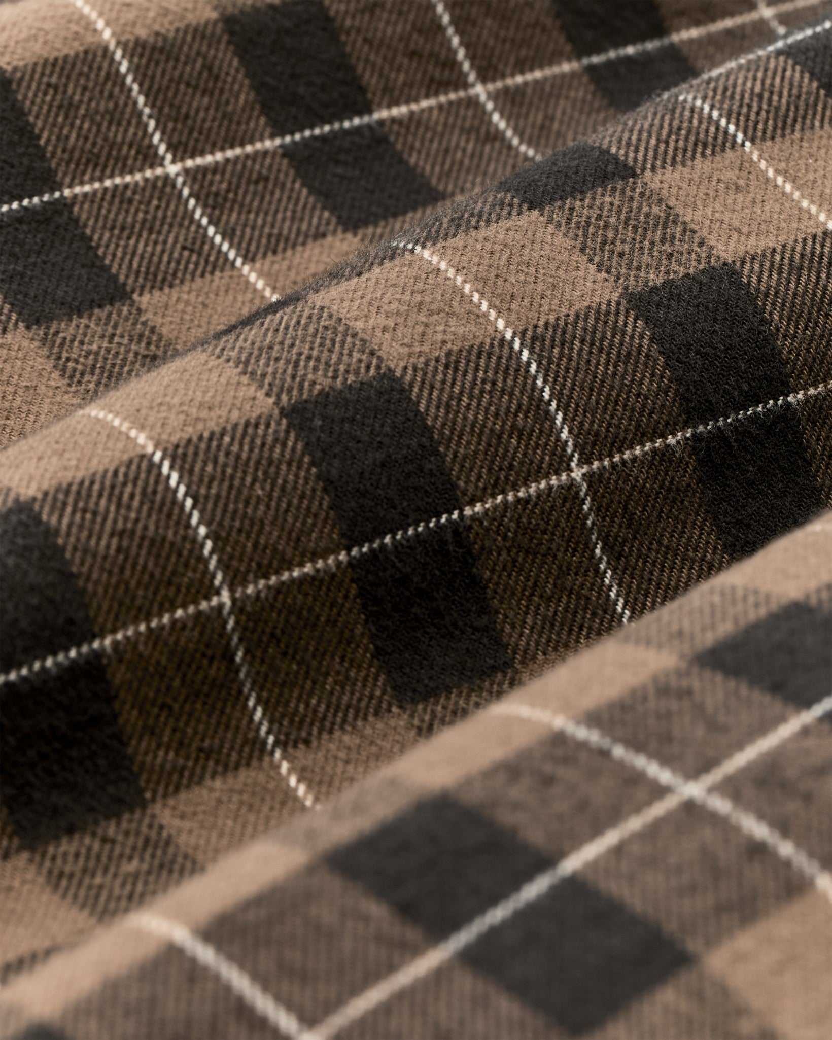 Filson Men Alaskan Guide Shirt - Light Brown / Peat / Multi Plaid