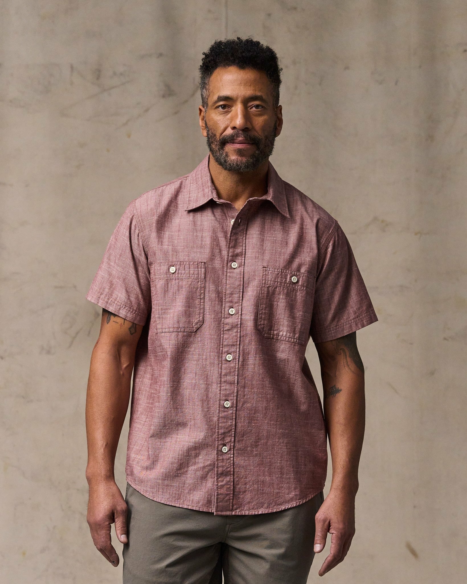 Filson Men Short Sleeve Chambray Shirt - Sable