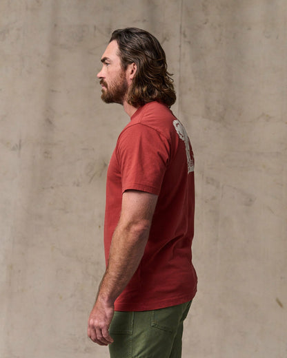 Filson Men Bear Graphic T-Shirt - Chili Oil