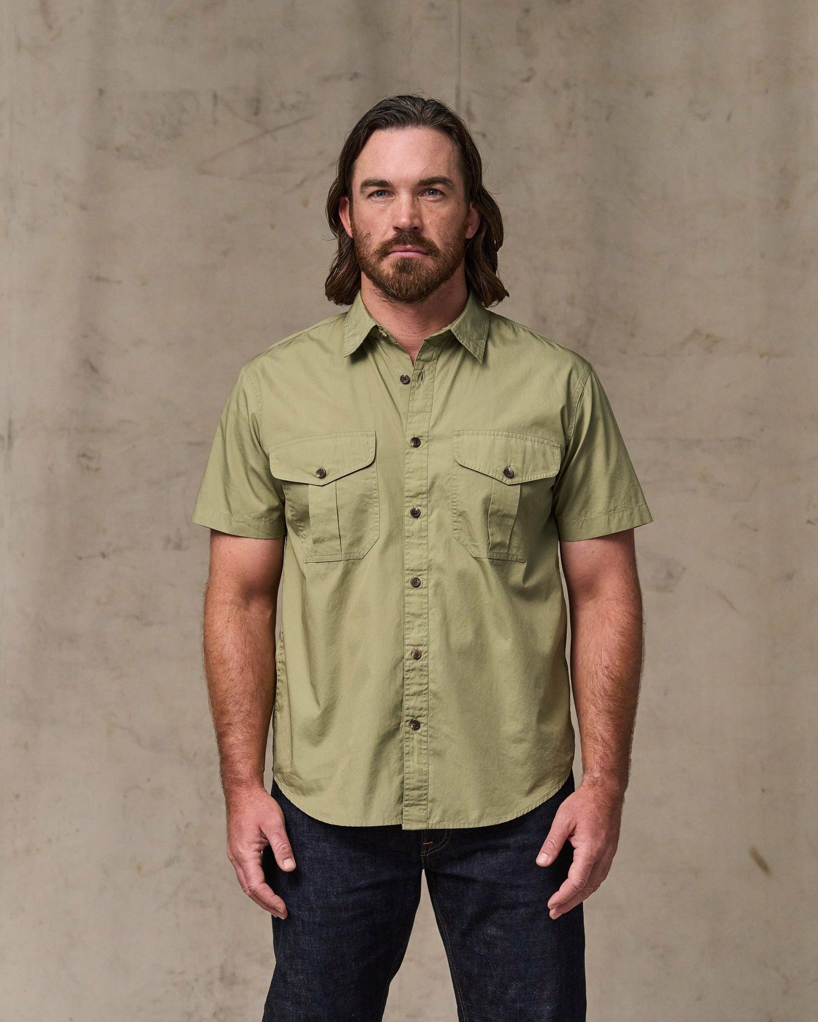 Filson Men Filson's Washed Short Sleeve Feather Cloth Shirt - Lakebed