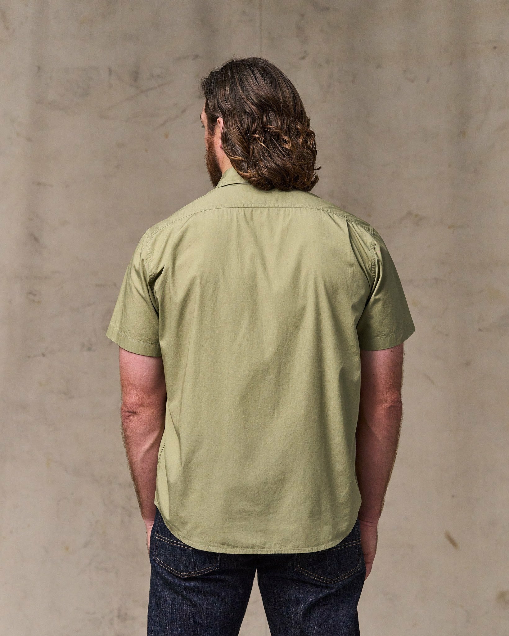 Filson Men Filson's Washed Short Sleeve Feather Cloth Shirt - Lakebed