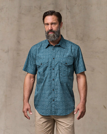 Filson Men Filson's Washed Short Sleeve Feather Cloth Shirt - Blue / Print
