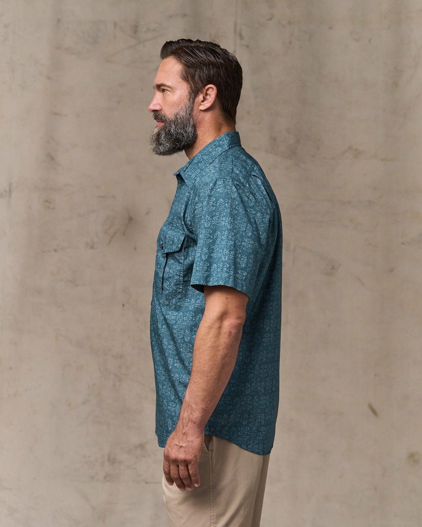 Filson Men Filson's Washed Short Sleeve Feather Cloth Shirt - Blue / Print