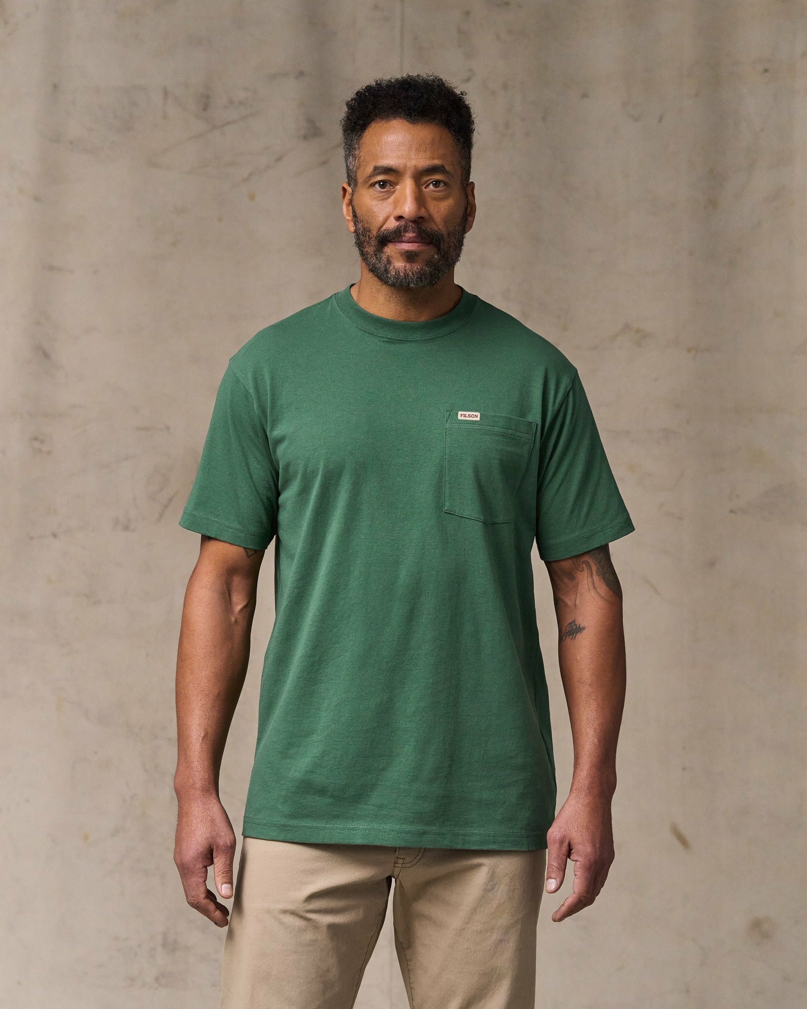 Filson Men Outfitter Pocket T-shirt - Olive Green