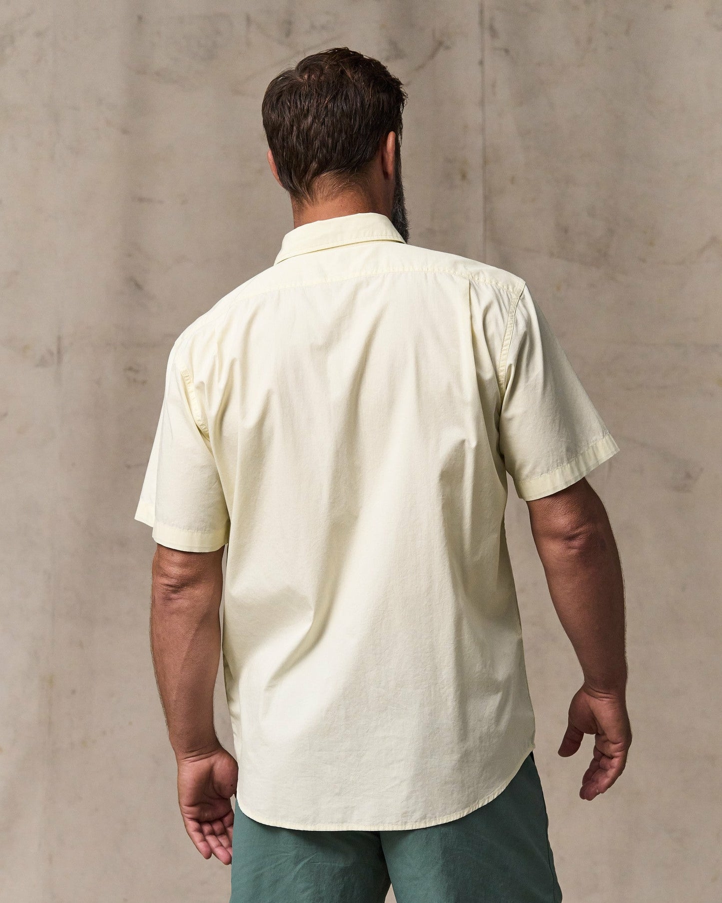 Filson Men Filson's Washed Short Sleeve Feather Cloth Shirt - Ivory