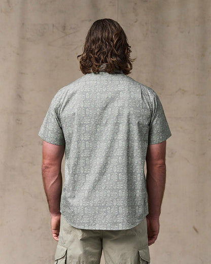 Filson Men Filson's Washed Short Sleeve Feather Cloth Shirt - Khaki / Print