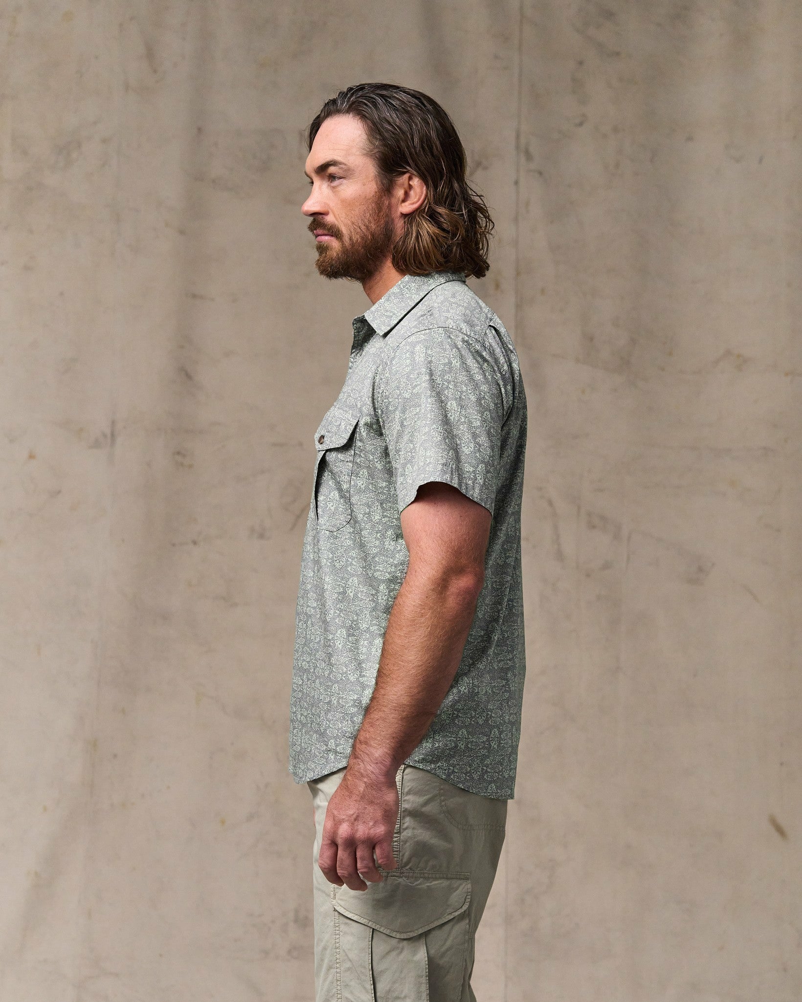 Filson Men Filson's Washed Short Sleeve Feather Cloth Shirt - Khaki / Print