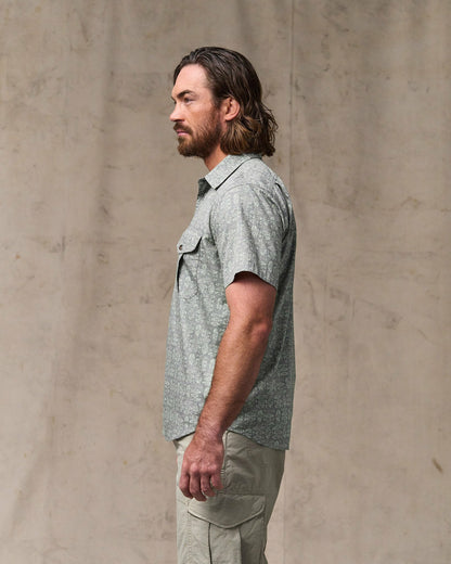 Filson Men Filson's Washed Short Sleeve Feather Cloth Shirt - Khaki / Print