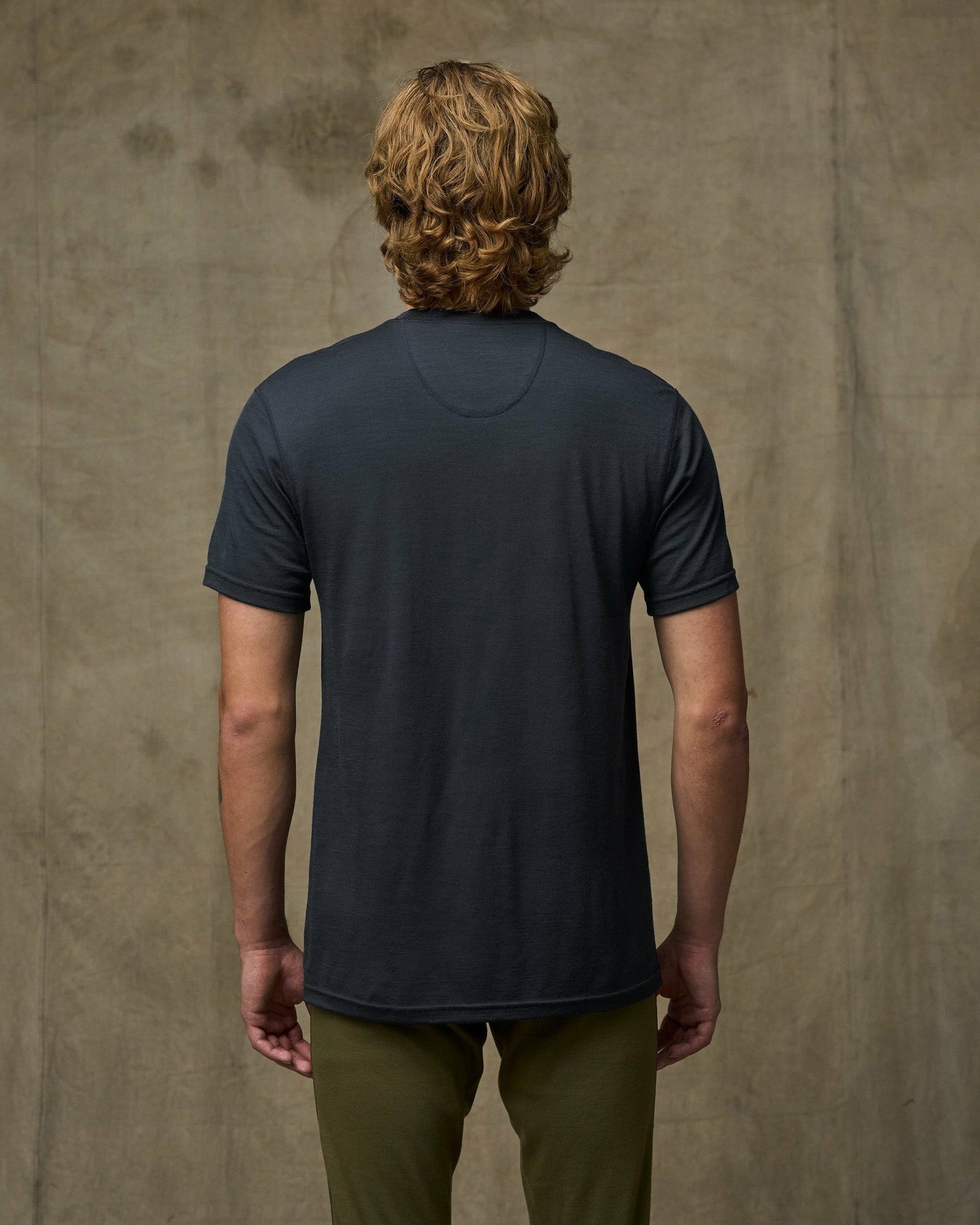 Filson Men 210g Merino Wool Short Sleeve Crewneck - Dark Navy
