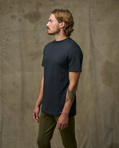 Filson Men 210g Merino Wool Short Sleeve Crewneck - Dark Navy