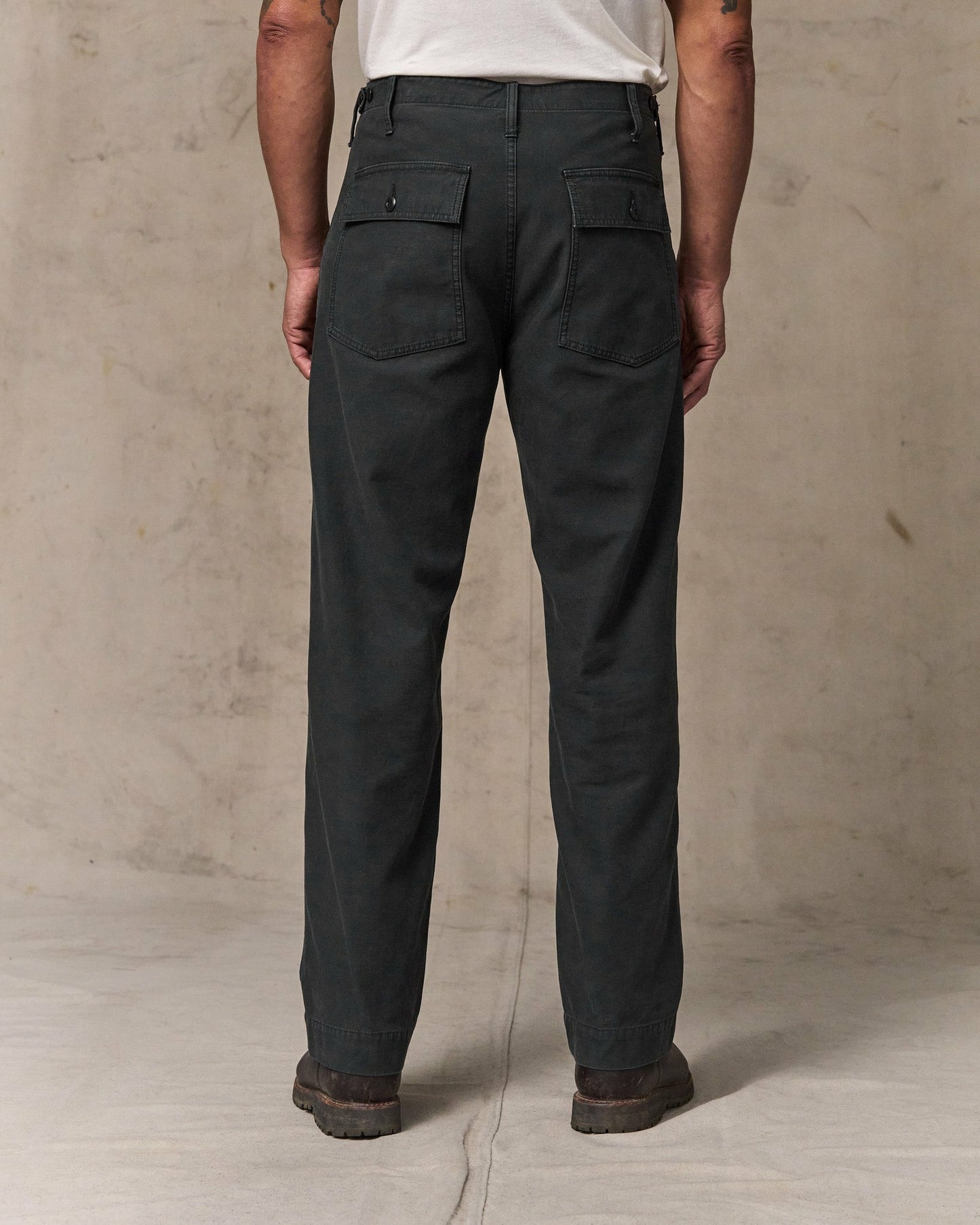 Filson Men Field Supply Pants - Washed Faded Black