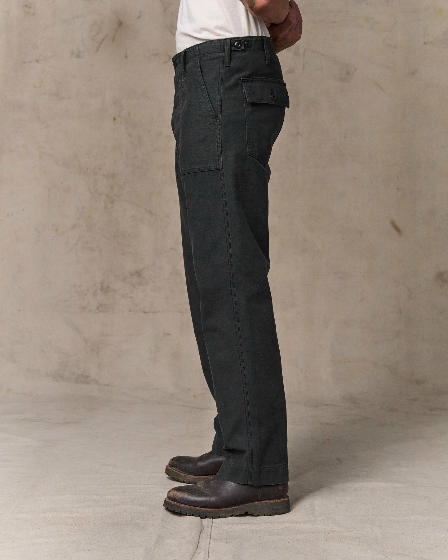 Filson Men Field Supply Pants - Washed Faded Black