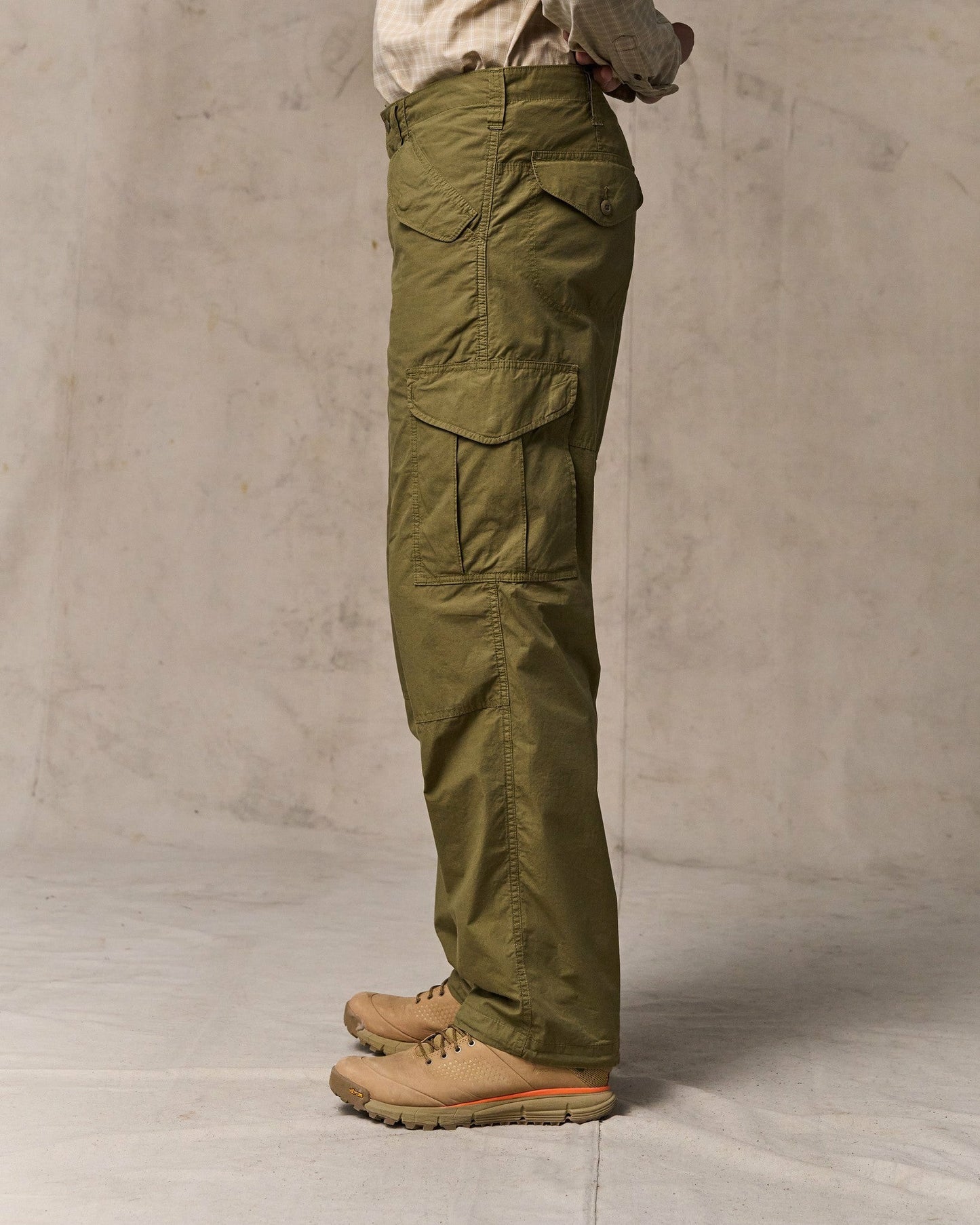 Filson Men Tropical Poplin Cargo Pants - Military Olive