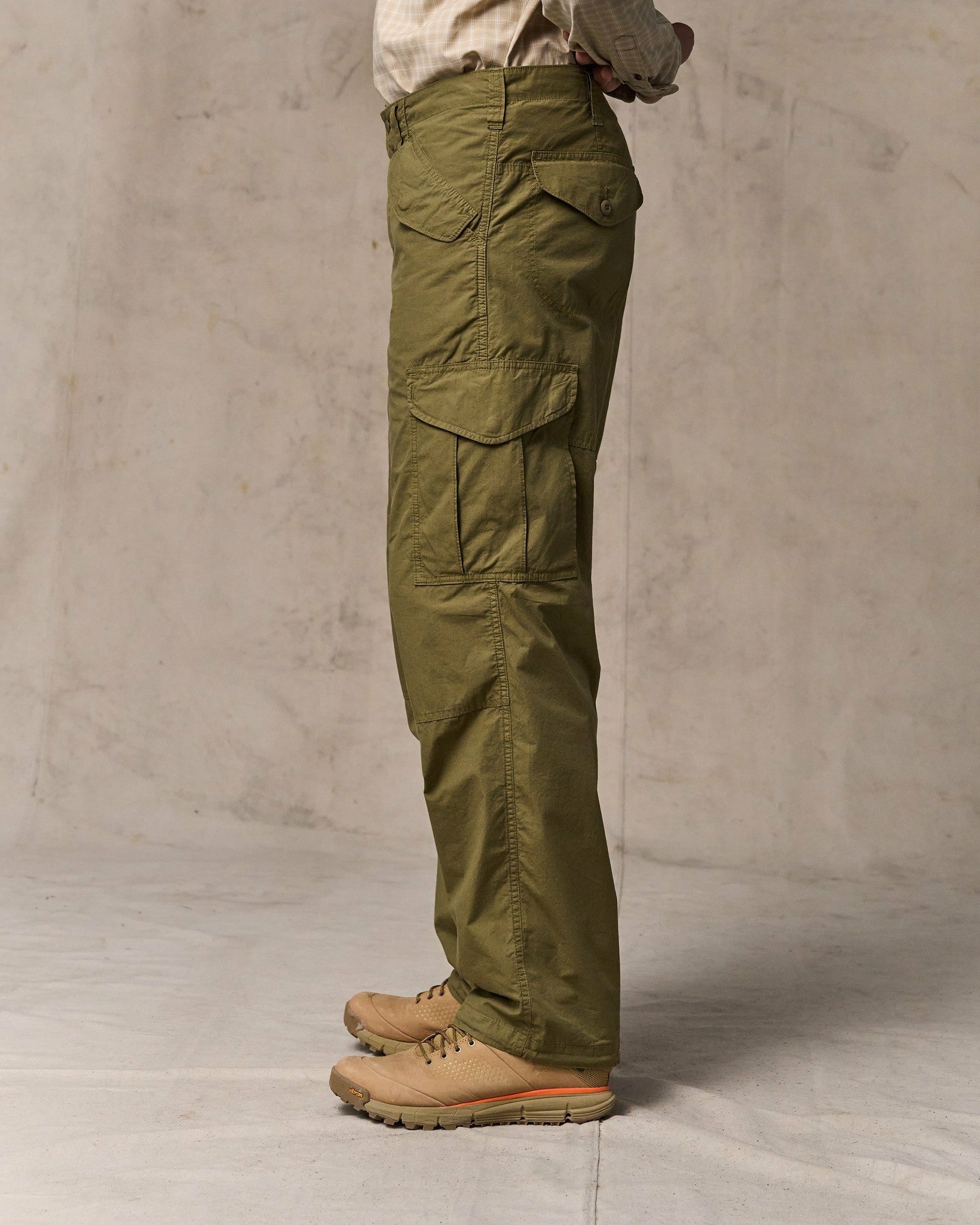 Filson Men Tropical Poplin Cargo Pants - Military Olive