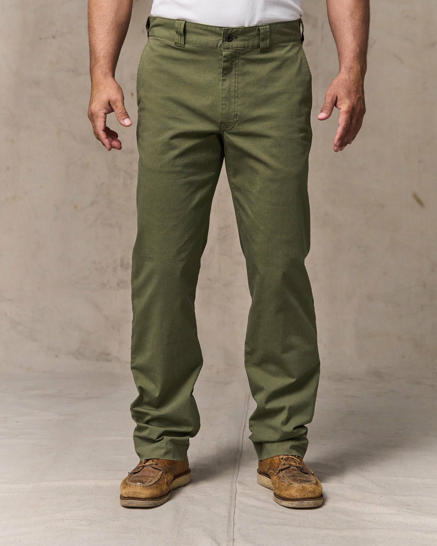 Filson Men Granite Mountain Flat Front Pants - Burnt Olive