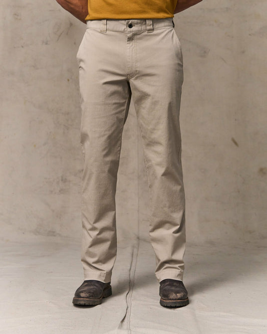 Filson Men Granite Mountain Flat Front Pants - Buck Tan
