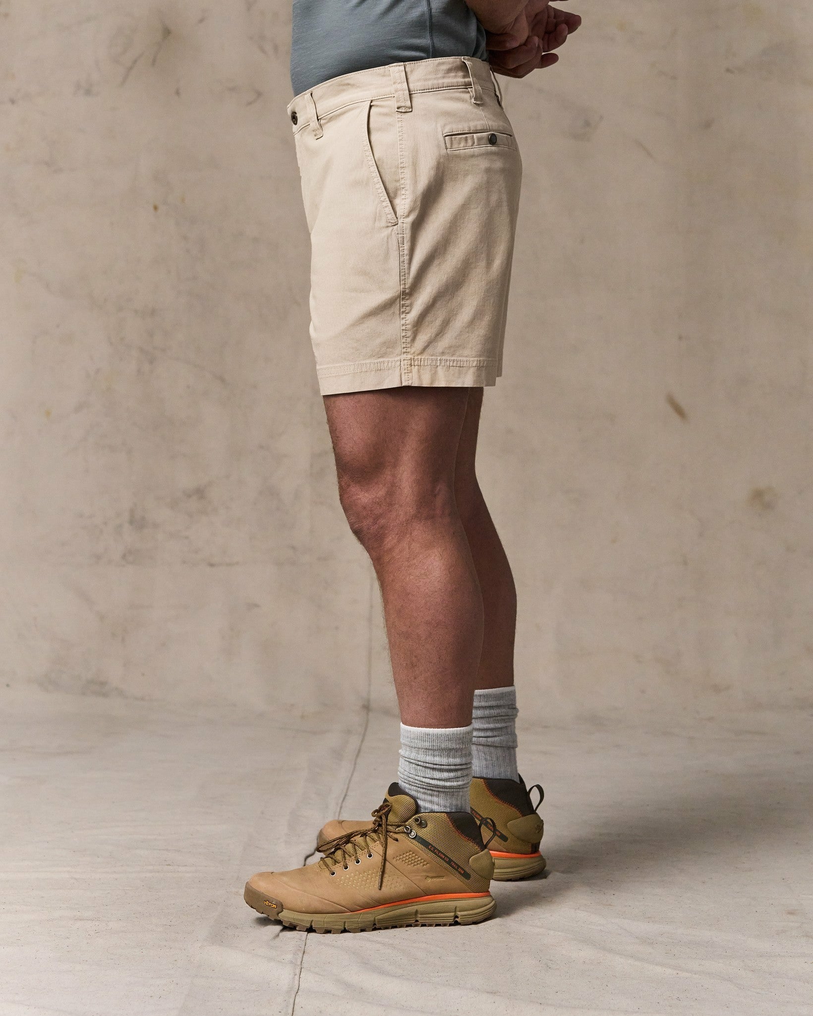 Filson Men Granite Mountain 6" Shorts - Buck Tan