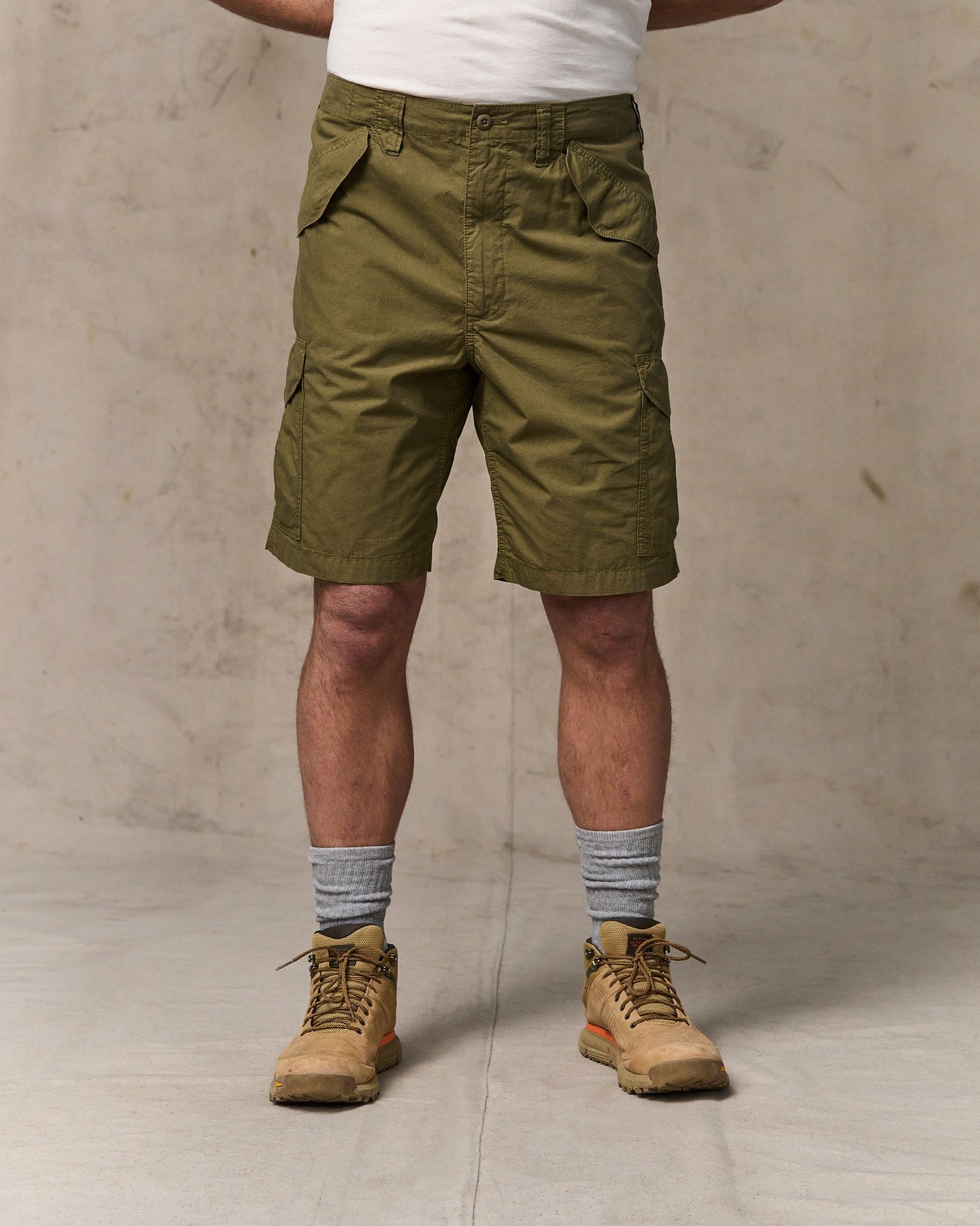Filson Men Tropical Poplin Cargo Short - Military Olive