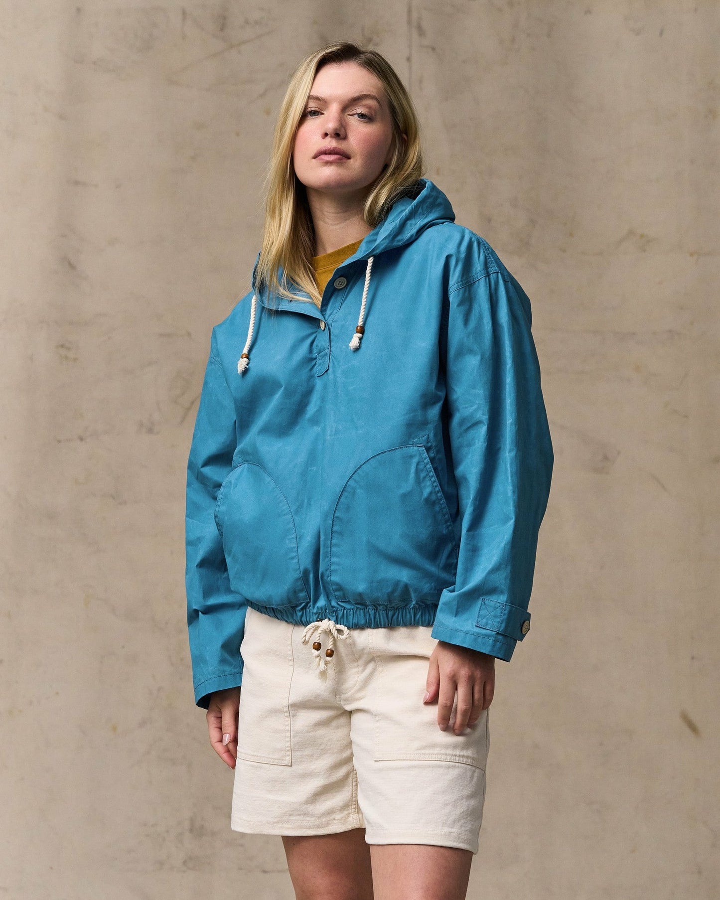 Filson Women Women's Dry Wax Hooded Popover - Marine Blue