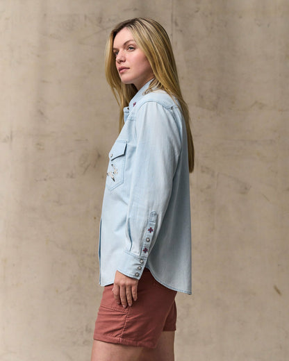 Filson Women Women's Embroidered Western Shirt - Light Indigo