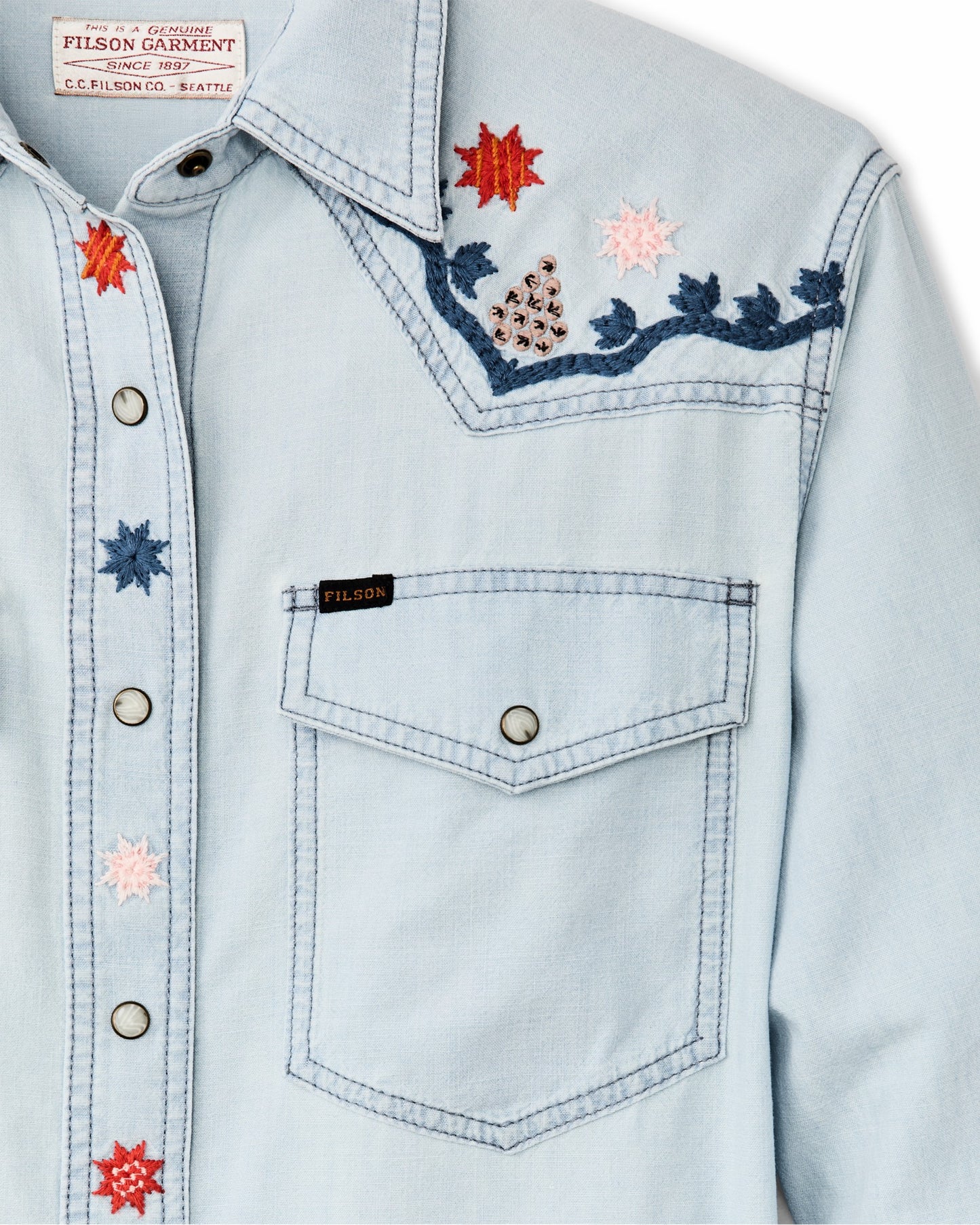 Filson Women Women's Embroidered Western Shirt