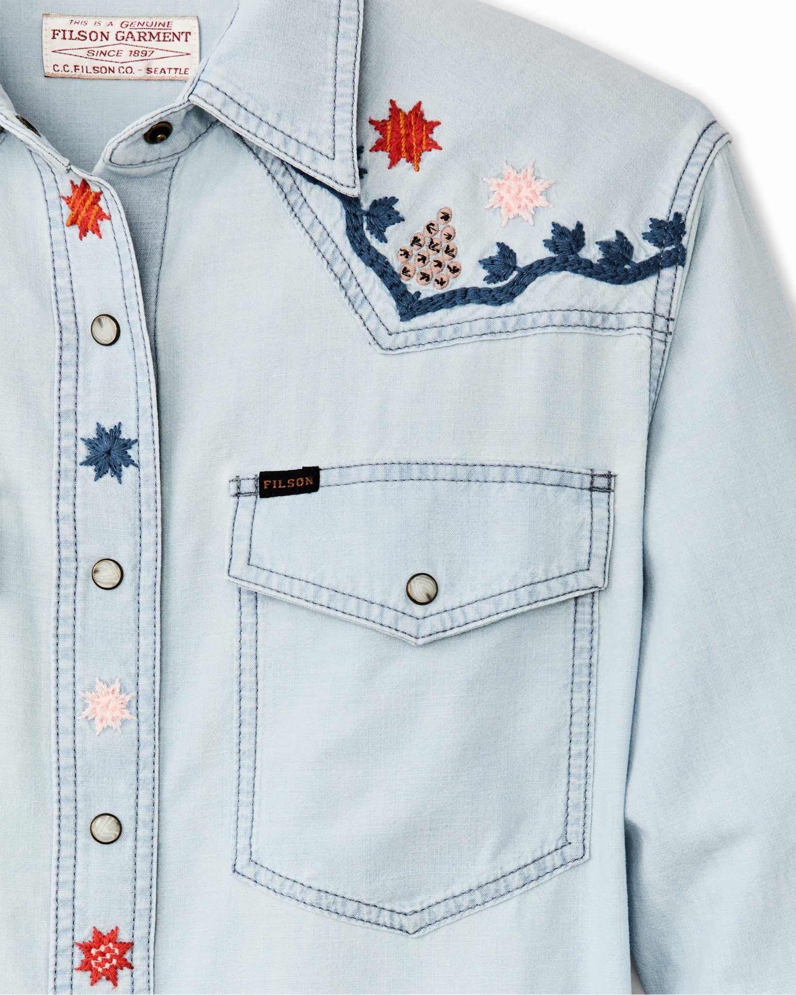 Filson Women Women's Embroidered Western Shirt