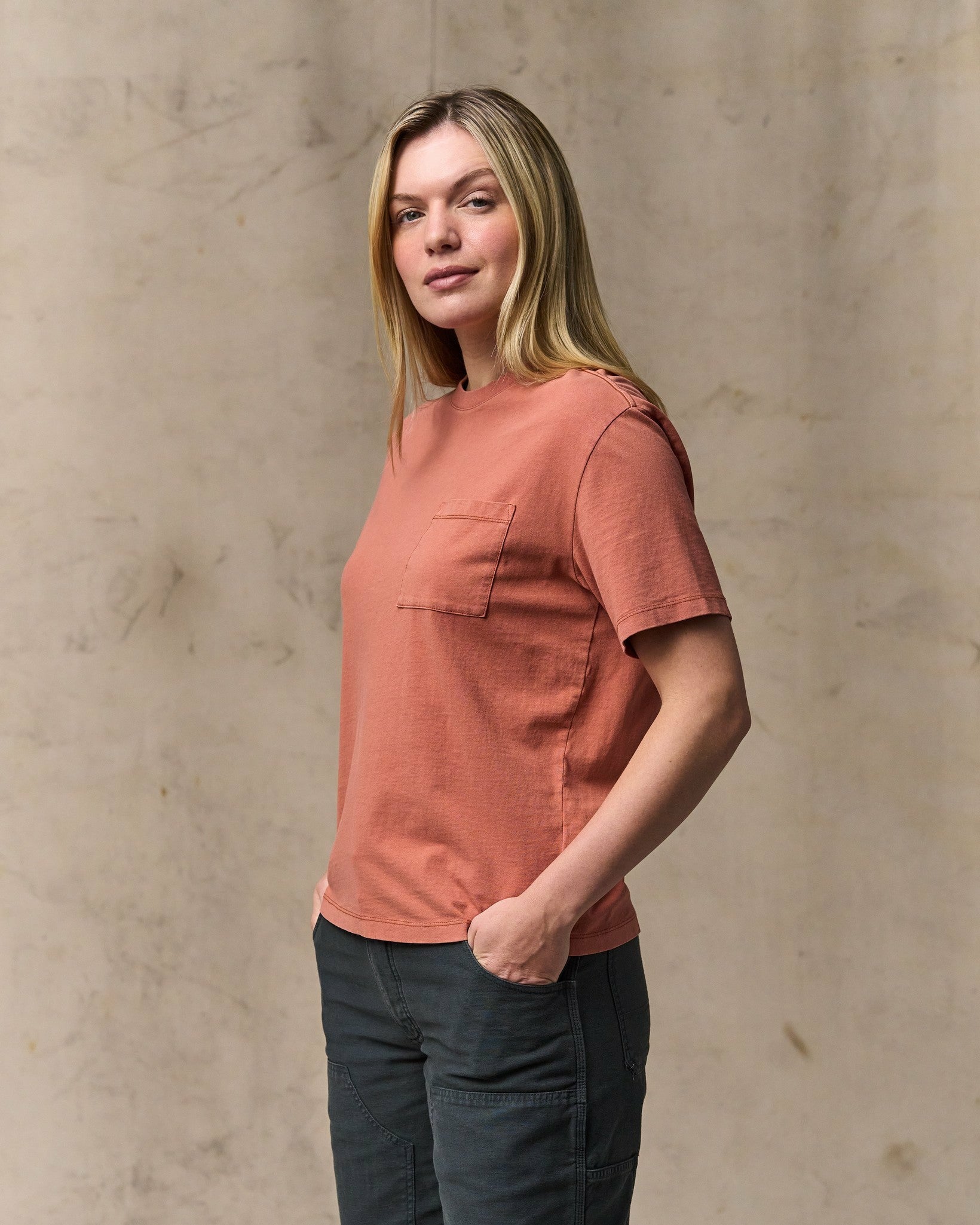 Filson Women Women's Short Sleeve Pocket Tee - Copper Brown