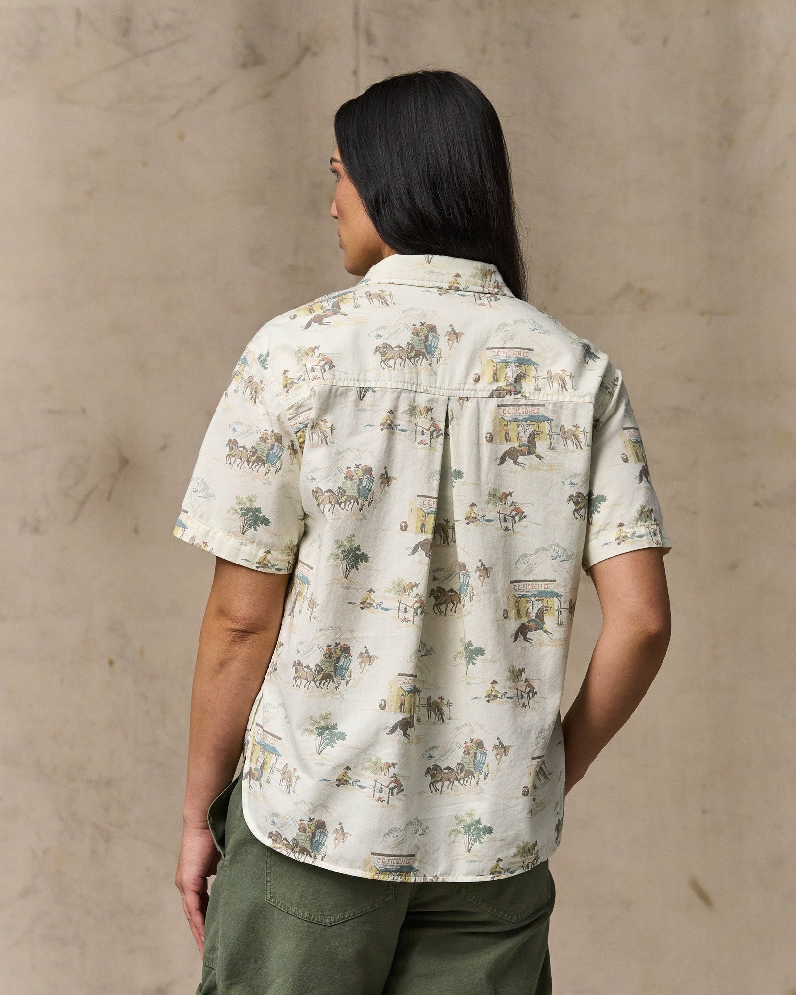 Filson Women Women's Twill Popover Shirt - Desert Natural Print
