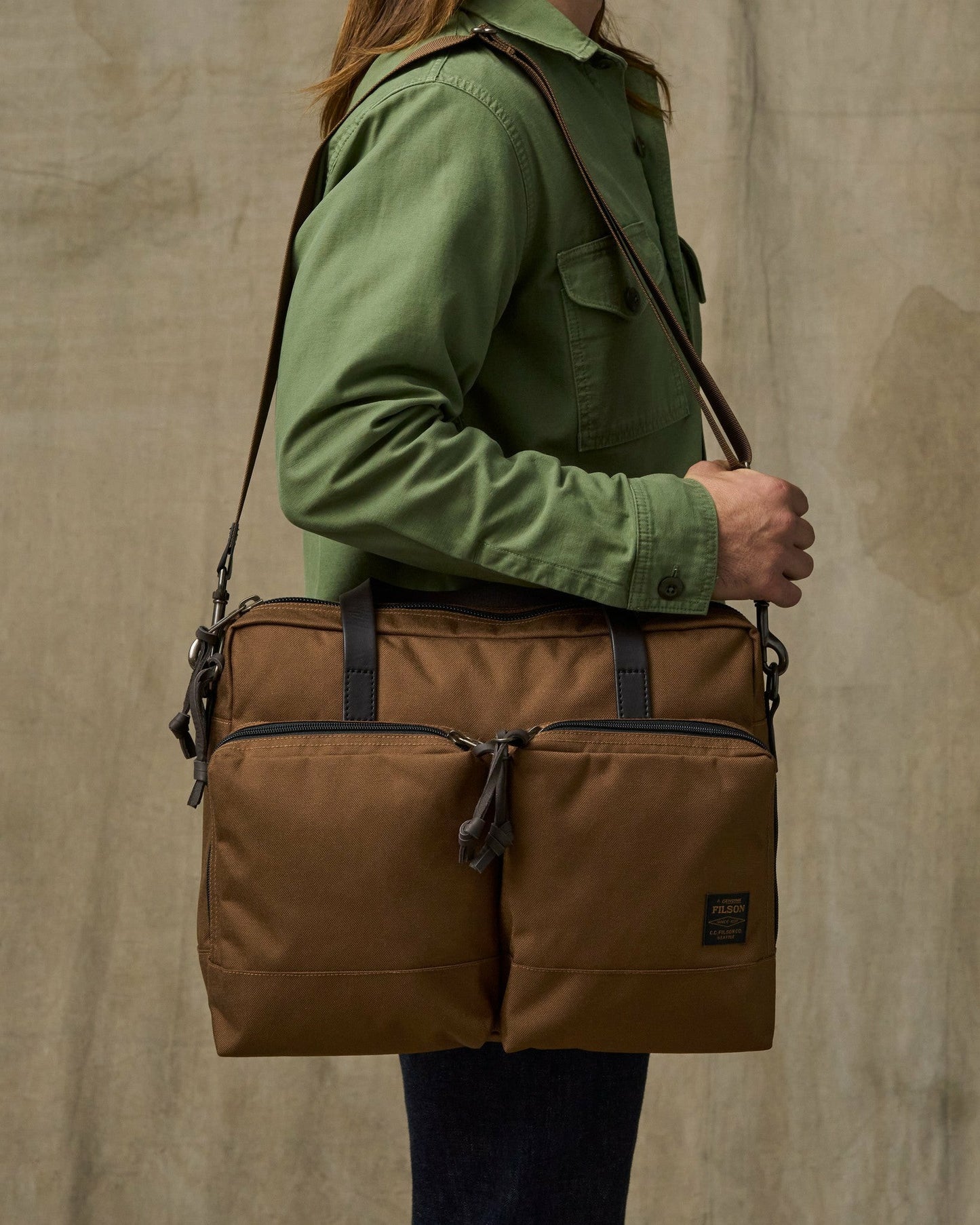 Filson Bags Dryden Briefcase - Whiskey