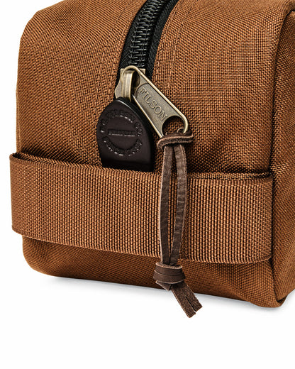Filson Bags Dryden Dopp Kit - Whiskey