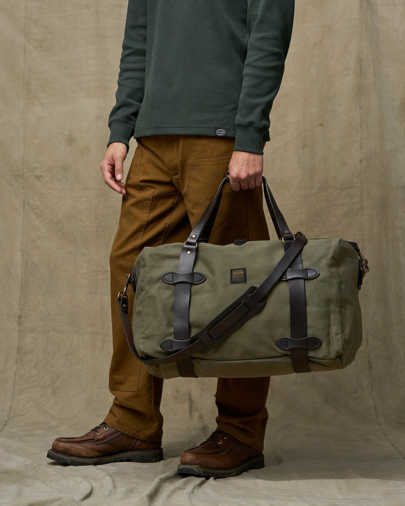Filson Bags Medium Rugged Twill Duffle Bag