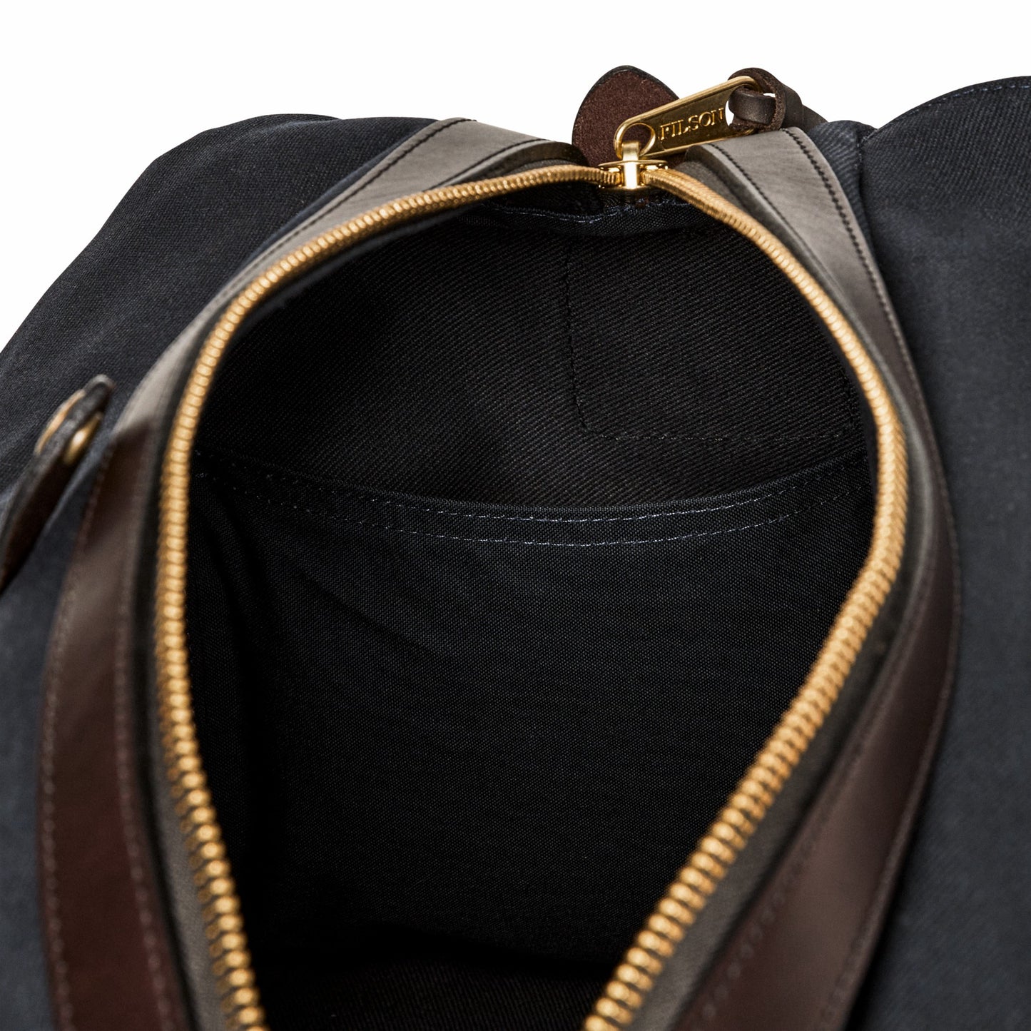 Filson Bags Medium Rugged Twill Duffle Bag