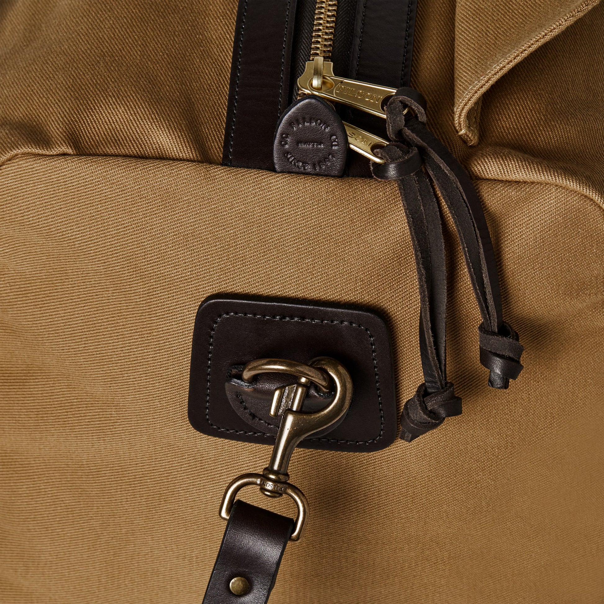 Filson Bags Medium Rugged Twill Duffle Bag